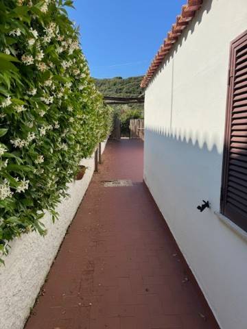 Villa a San felice circeo in Via Giuseppe Verdi - Foto 5