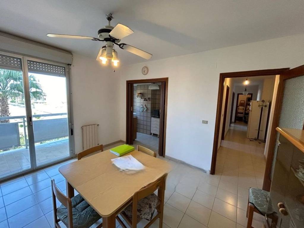 Appartamento a Margherita di savoia in Via Barletta 36 - Foto 2