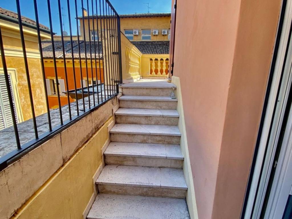 Appartamento a Modena in Via Donzi - Foto 2