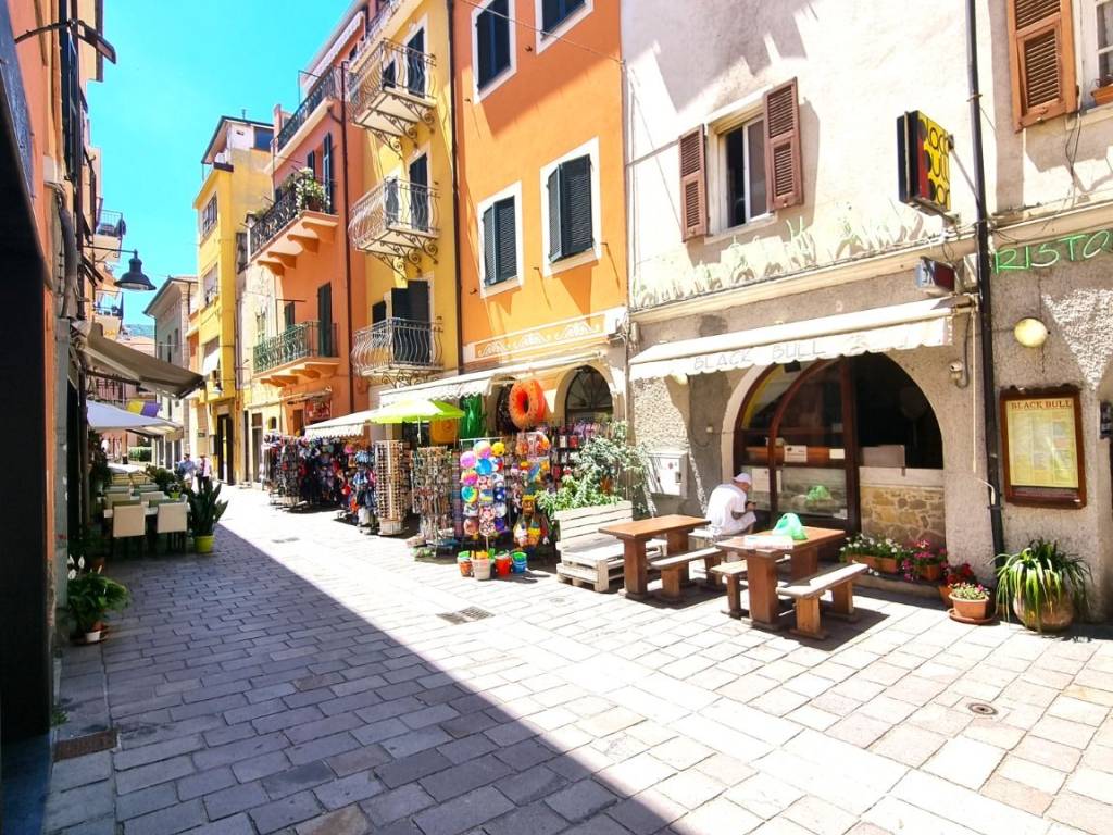 Appartamento a Spotorno in Via Giuseppe Garibaldi - Foto 2