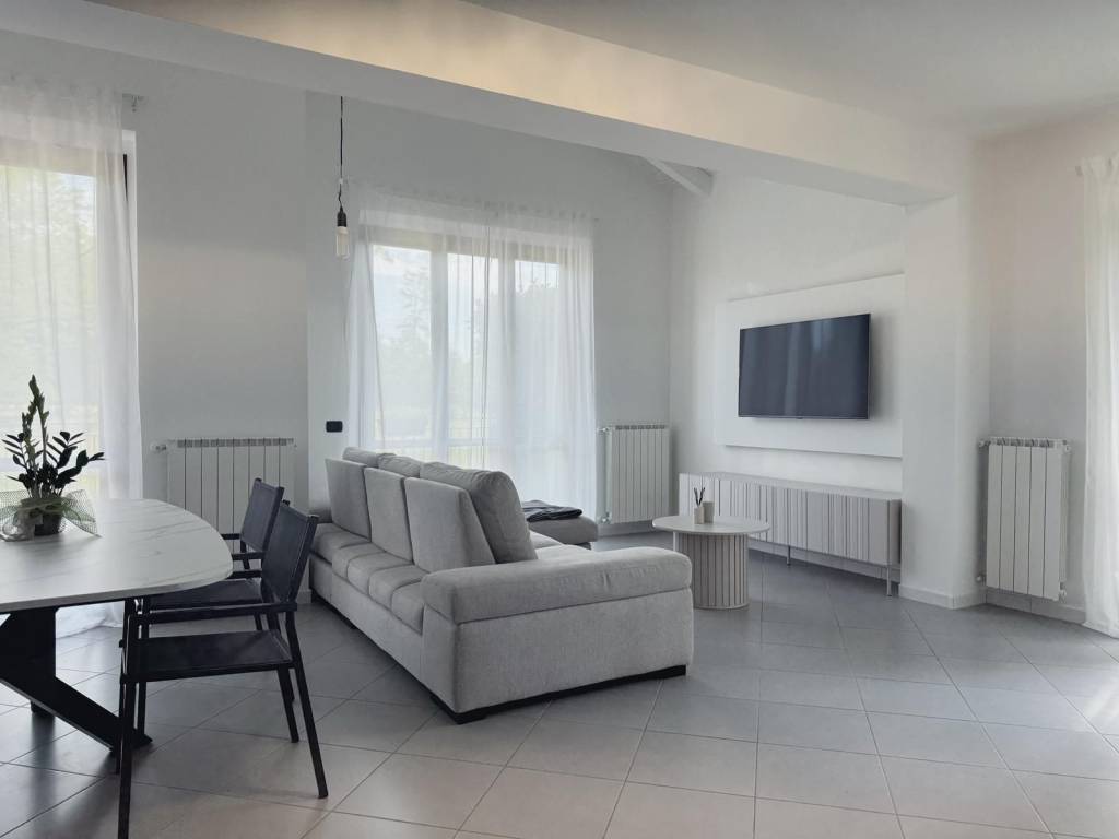 Villa a Besozzo in Via Sottocampagna, 30 - Foto 5