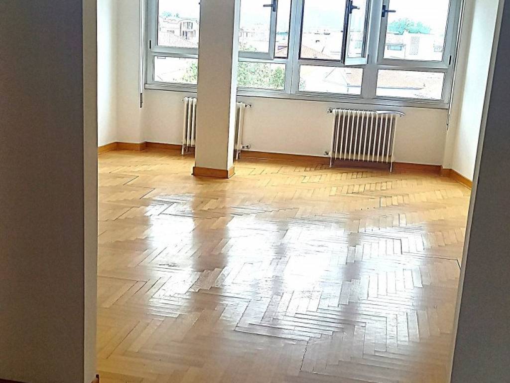 Appartamento a Abano terme in Viale delle Terme - Foto 4