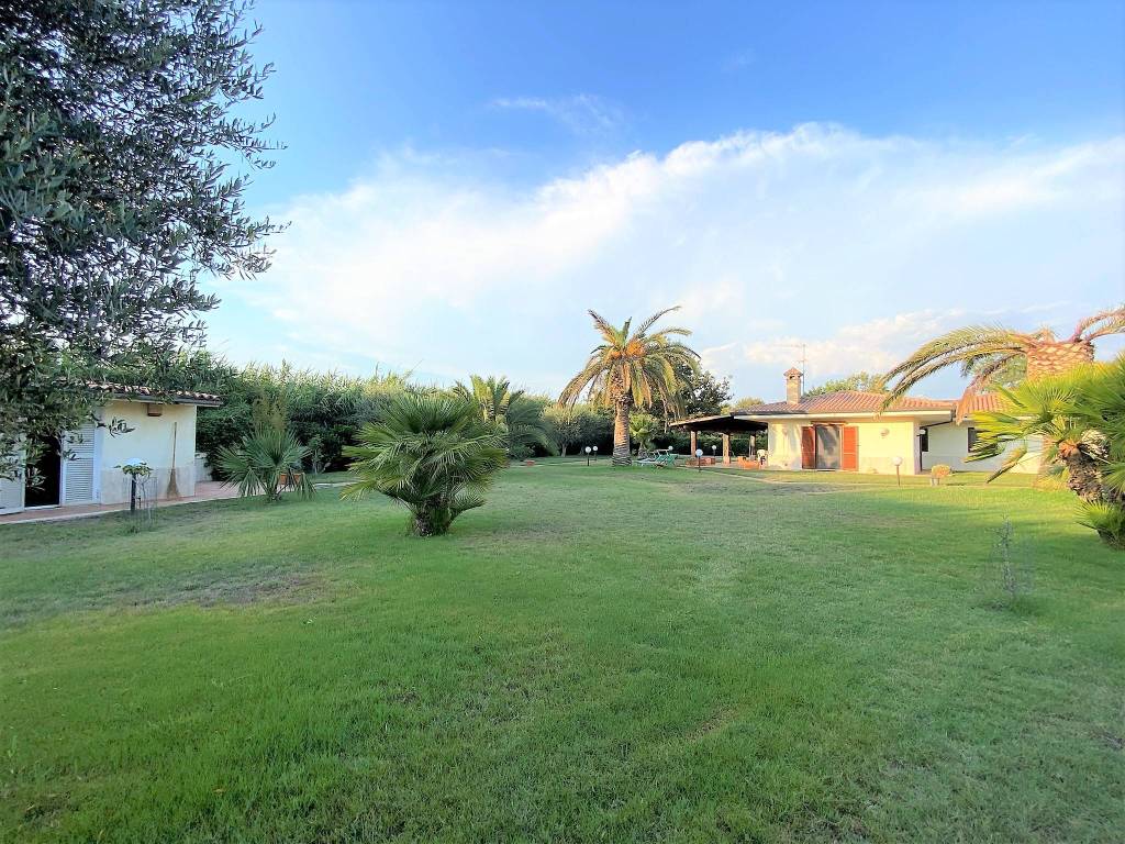 Villa a Sabaudia in Via Caterattino - Foto 5