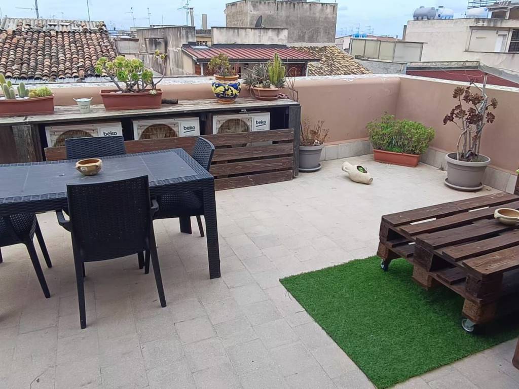 Casa indipendente a Cinisi in Via Venuti - Foto 2