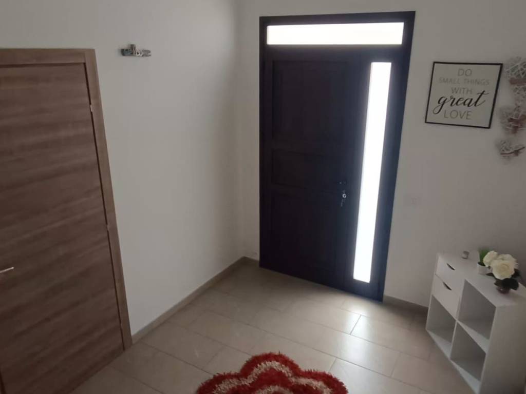 Casa indipendente a Cinisi in Via Venuti - Foto 3