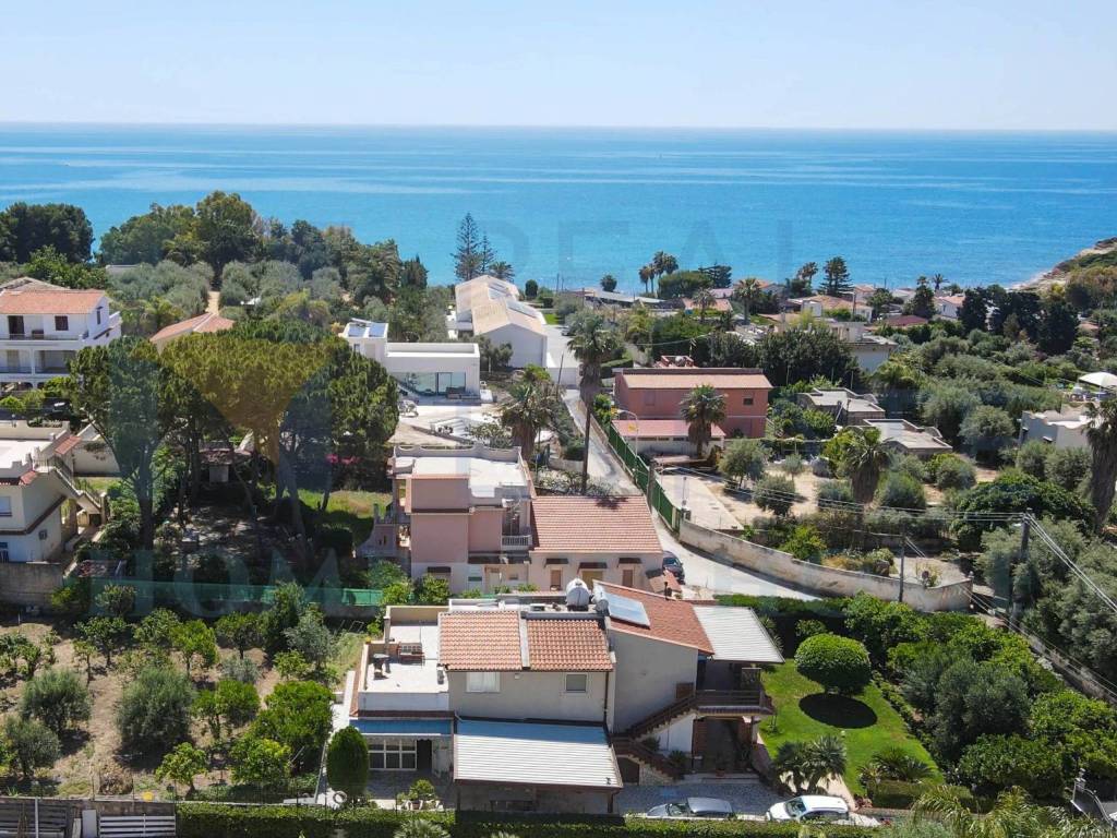 Villa a Avola in Viale Papa Giovanni Paolo II - Foto 4