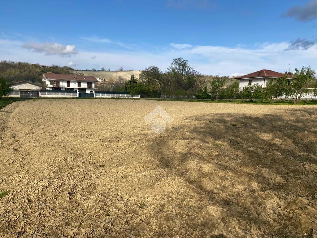 Terreno a Dogliani in BORGATA PIANDELTROIO, 33 - Foto 4