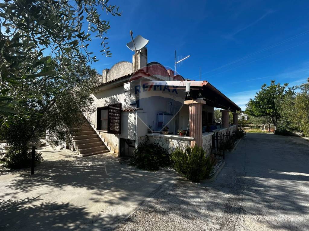 Villa a Vieste in Località Palude Mezzane, 78 - Foto 2