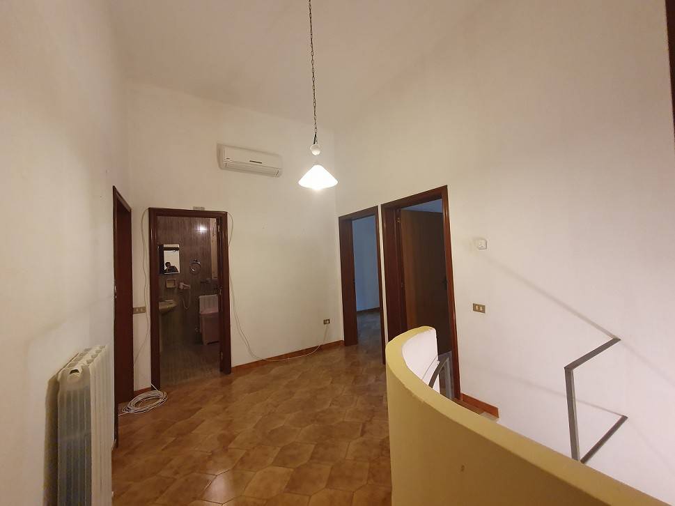 Villa a Parabita in Via Provinciale Collepasso - Foto 4