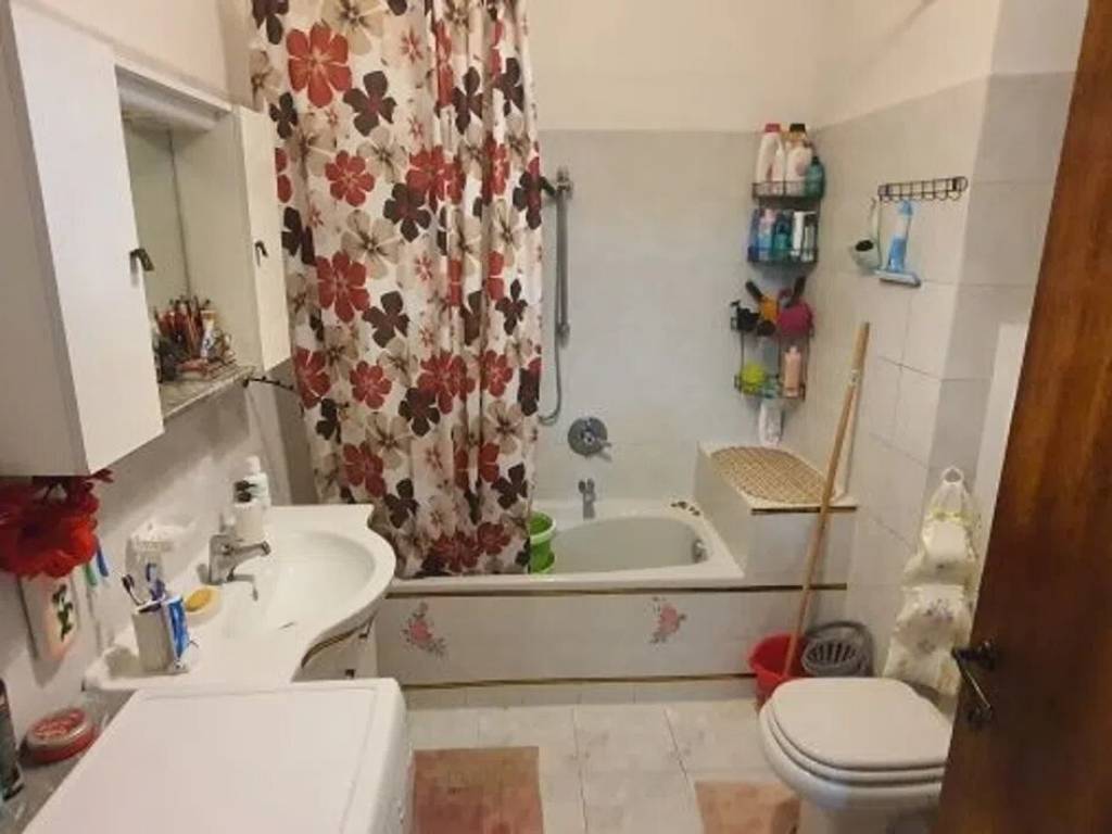 Appartamento a Nova milanese in Piazza Guglielmo Marconi S.N.C. - Foto 5