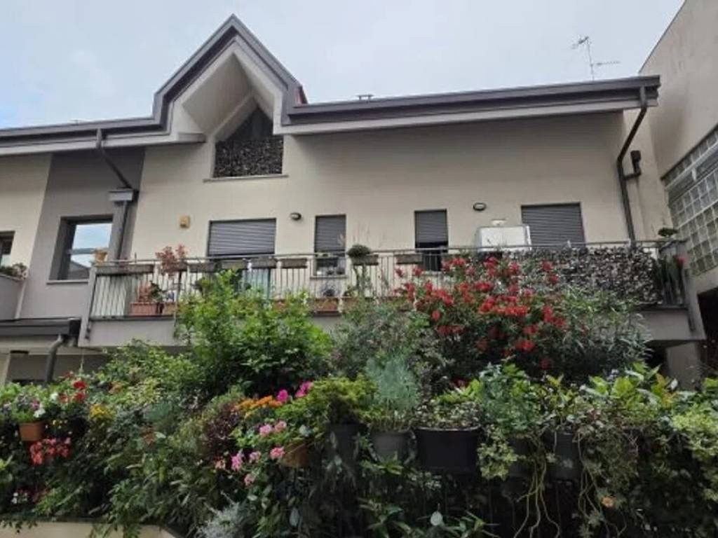 Appartamento a Varedo in Via Trento E Trieste, 2 - Foto 2