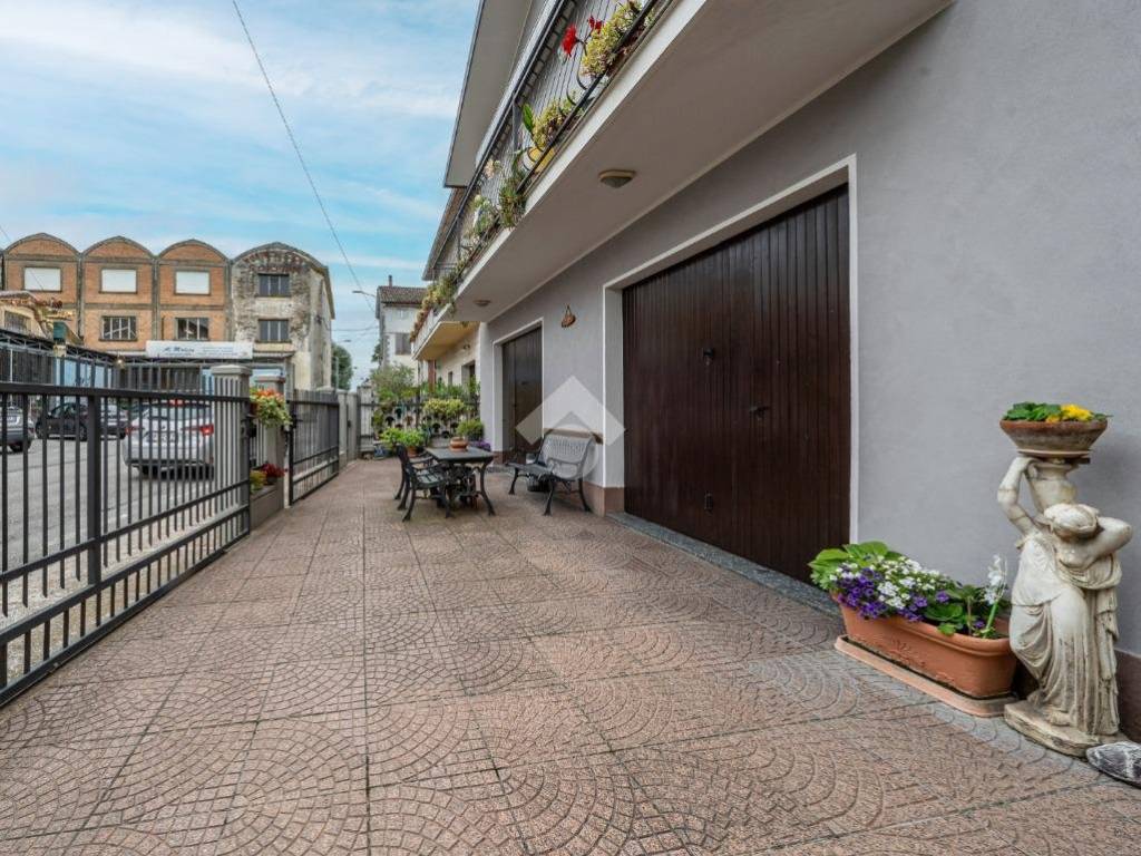 Casa indipendente a Novellara in Via E. Pelgreffi, 22 - Foto 2