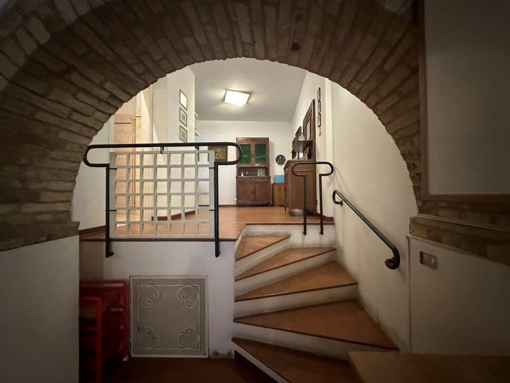Appartamento a Civitanova marche in Via Francesco Oberdan, 27 - Foto 4