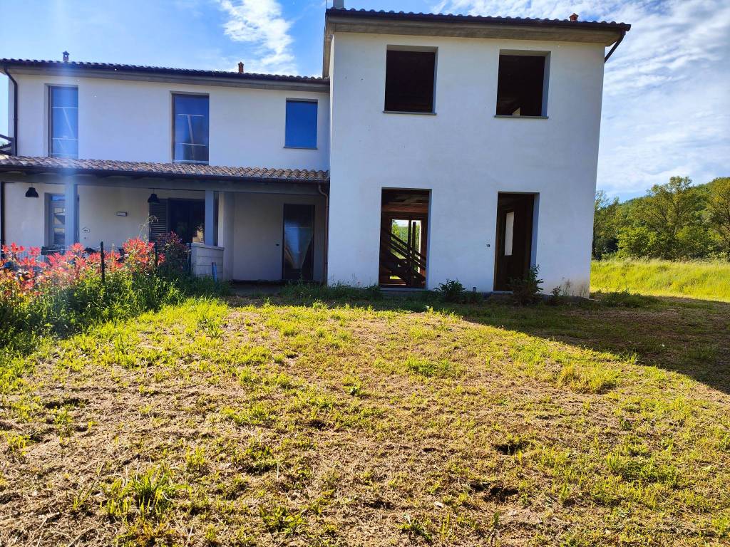 Appartamento a Bucine in Strada Comunale di Casanova - Foto 2