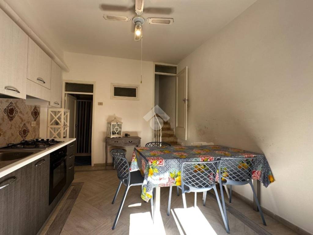 Casa indipendente a Castellammare del golfo in Via Giovanni Bovio, 3 - Foto 5