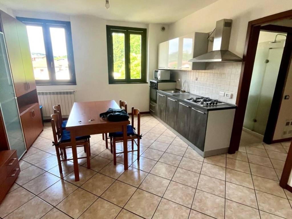 Appartamento a Vergiate - Foto 3