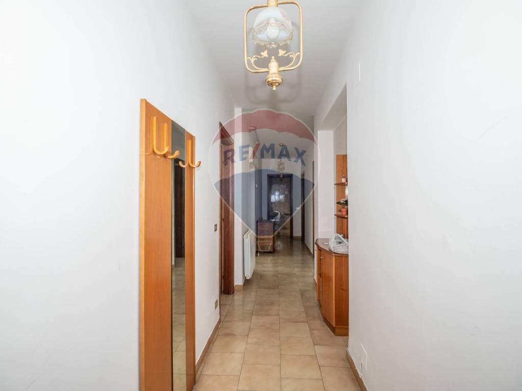 Appartamento a Caltagirone in Via Edmondo De Amicis, 7 - Foto 2