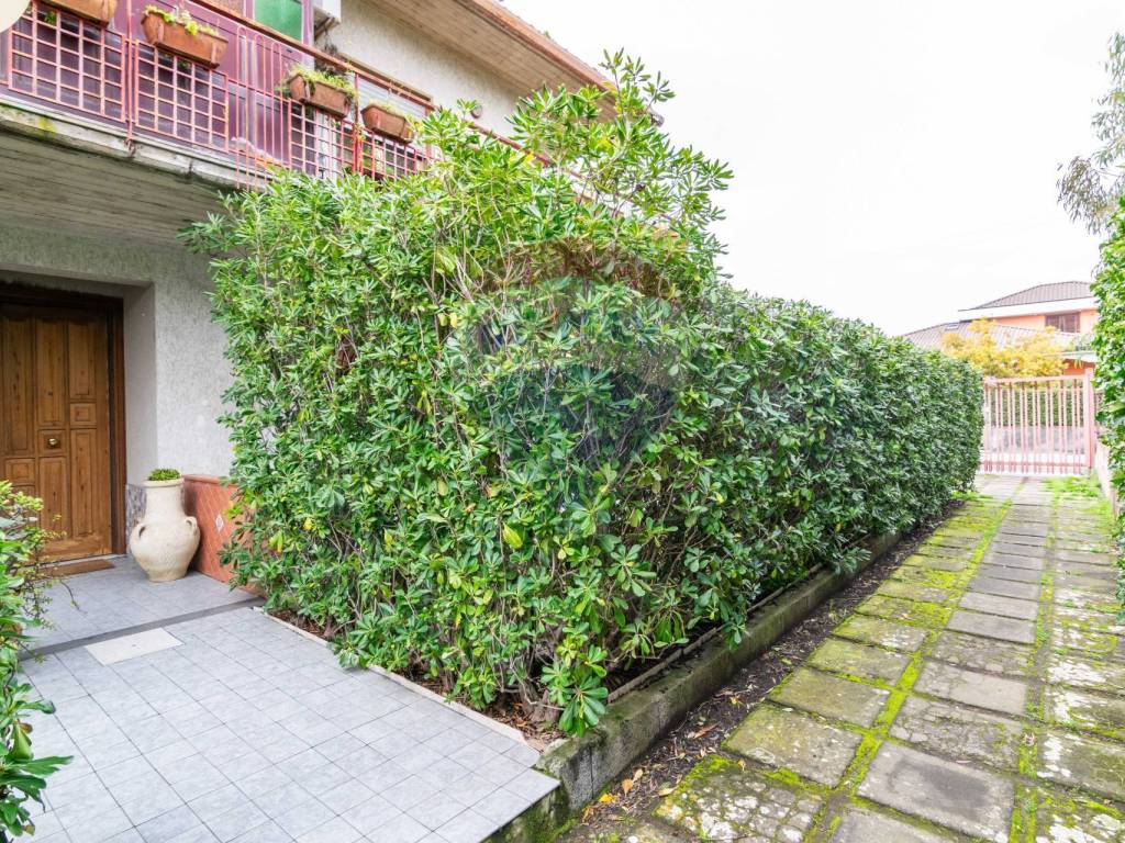 Appartamento a San giovanni la punta in Via Gaetano Donizetti, 11 - Foto 4