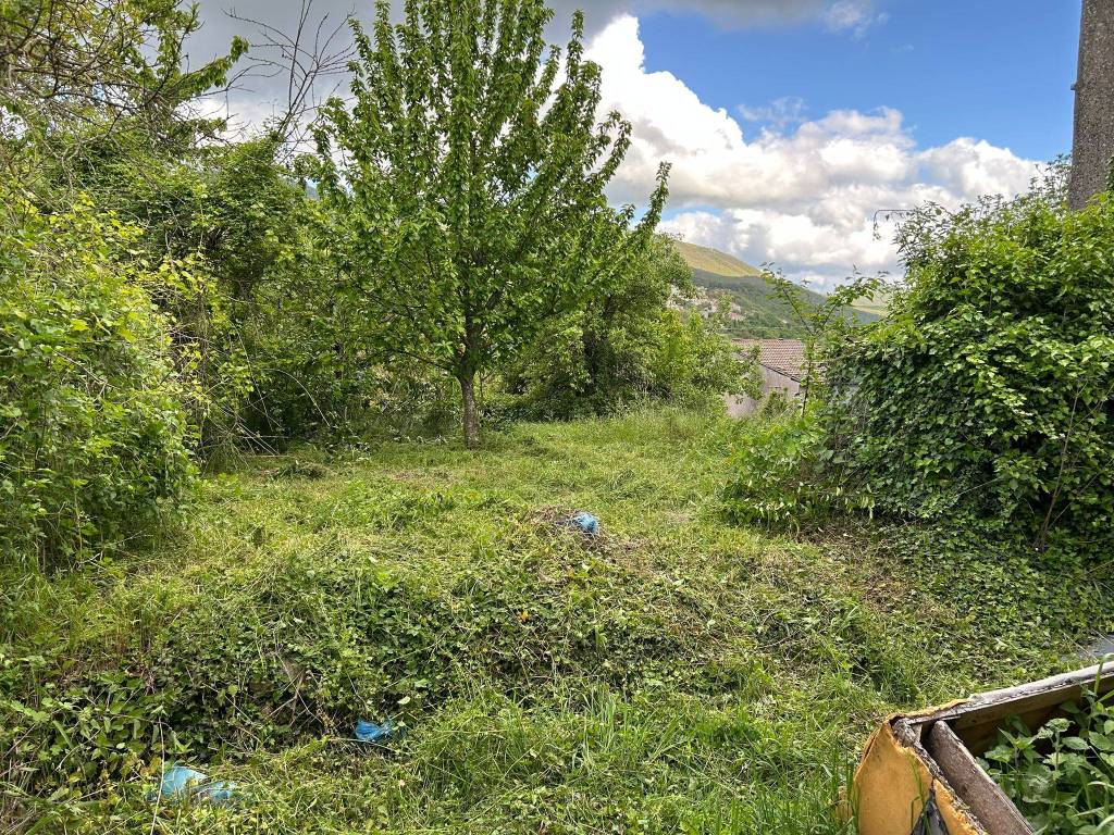 Casa indipendente a Sessano del molise in Via Pescocupo - Foto 2