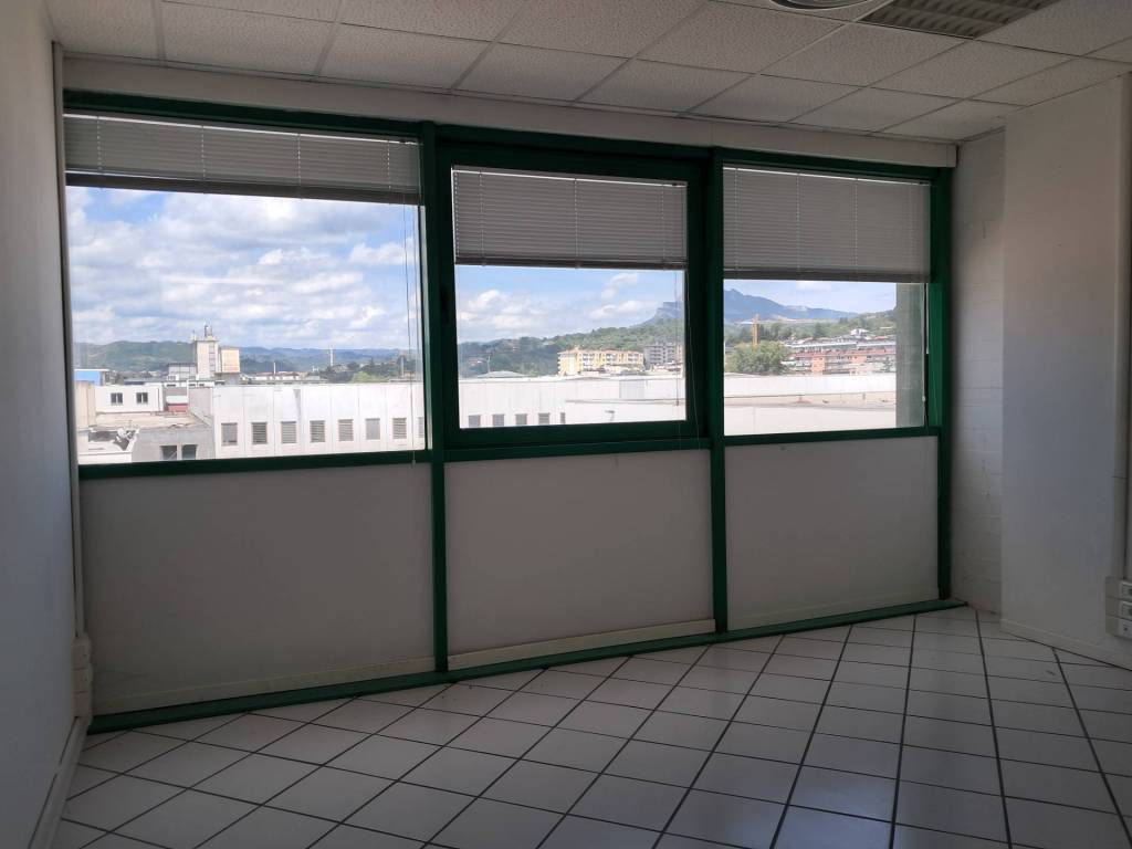 Immobile a Ascoli piceno in via del commercio - Foto 2