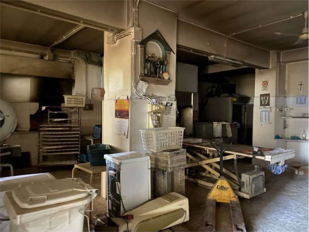 Box / garage a Vallo della lucania in VIA Giuseppe di Vietri, 11 - Foto 4