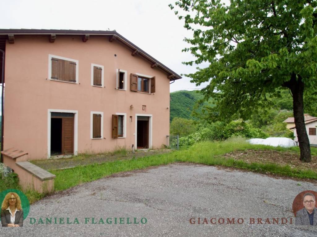 Villa a Nocera umbra in Vocabolo Ceriesole - Foto 2