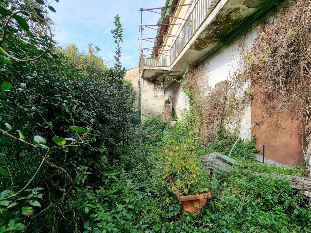 Casa indipendente a Caserta in via Camusso, 15 - Foto 2