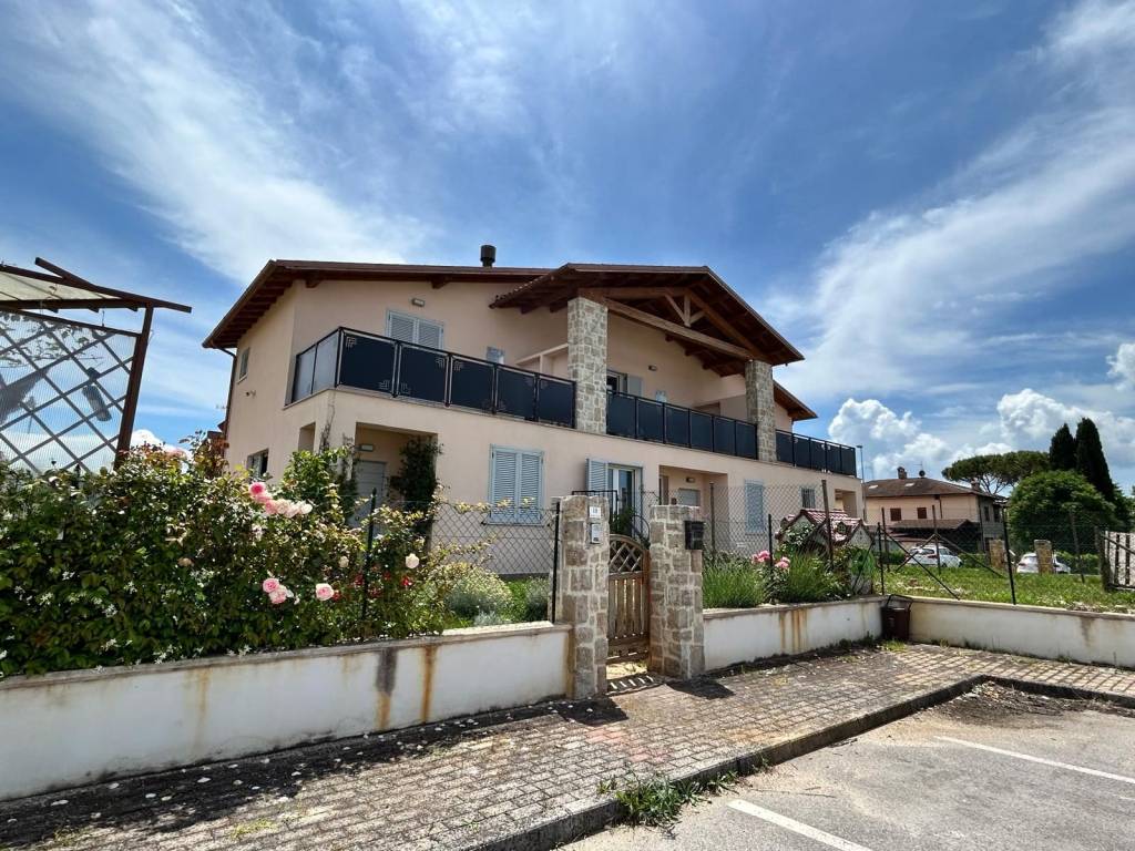 Villa a Assisi in Via Giovanni Cardelli - Foto 4