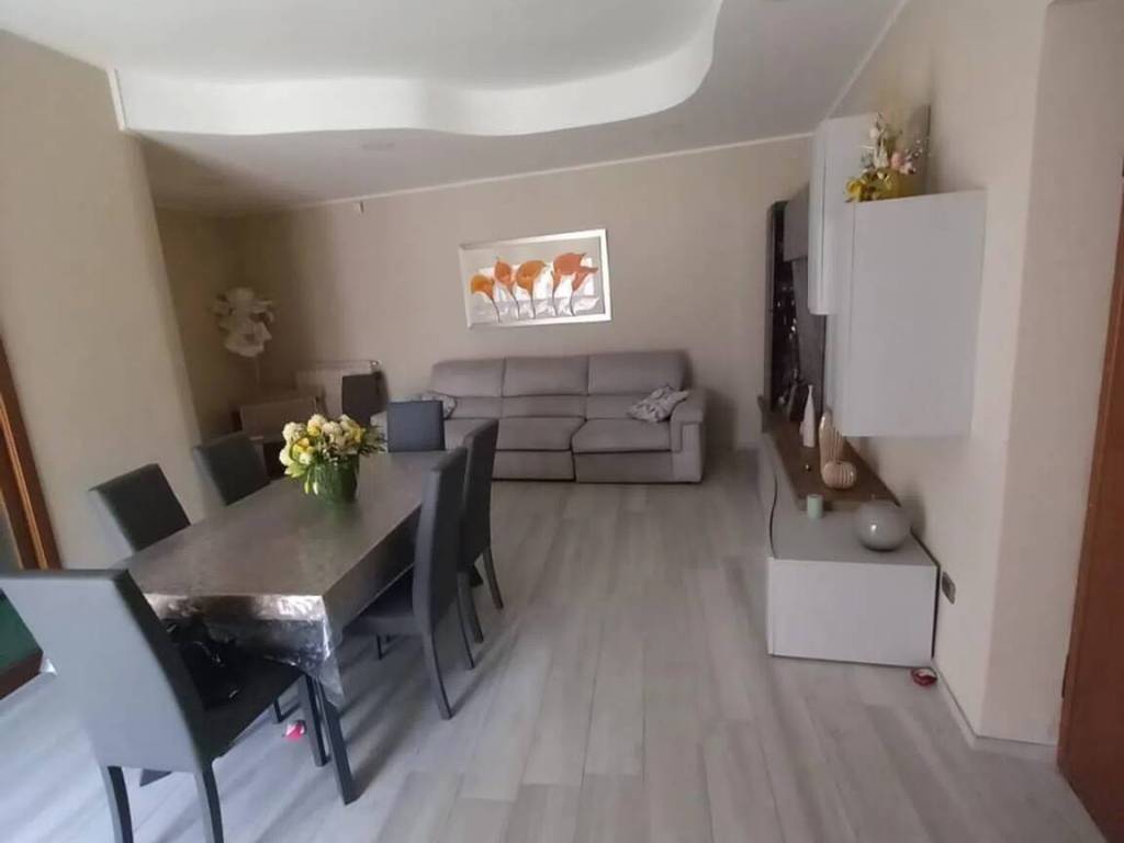 Appartamento a Benevento in Via Salvator Rosa - Foto 3