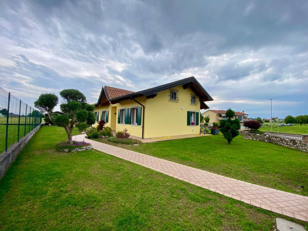 Villa a Pavia di udine in Via della Libertà - Foto 4