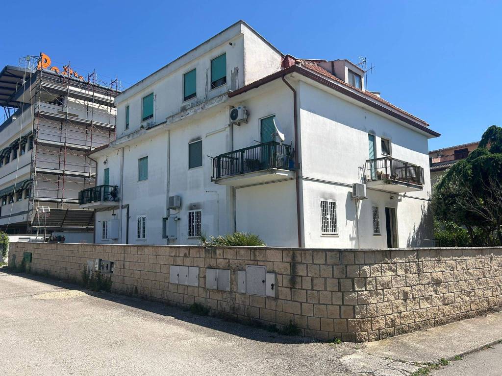 Appartamento a Aprilia in Via della Piana - Foto 3