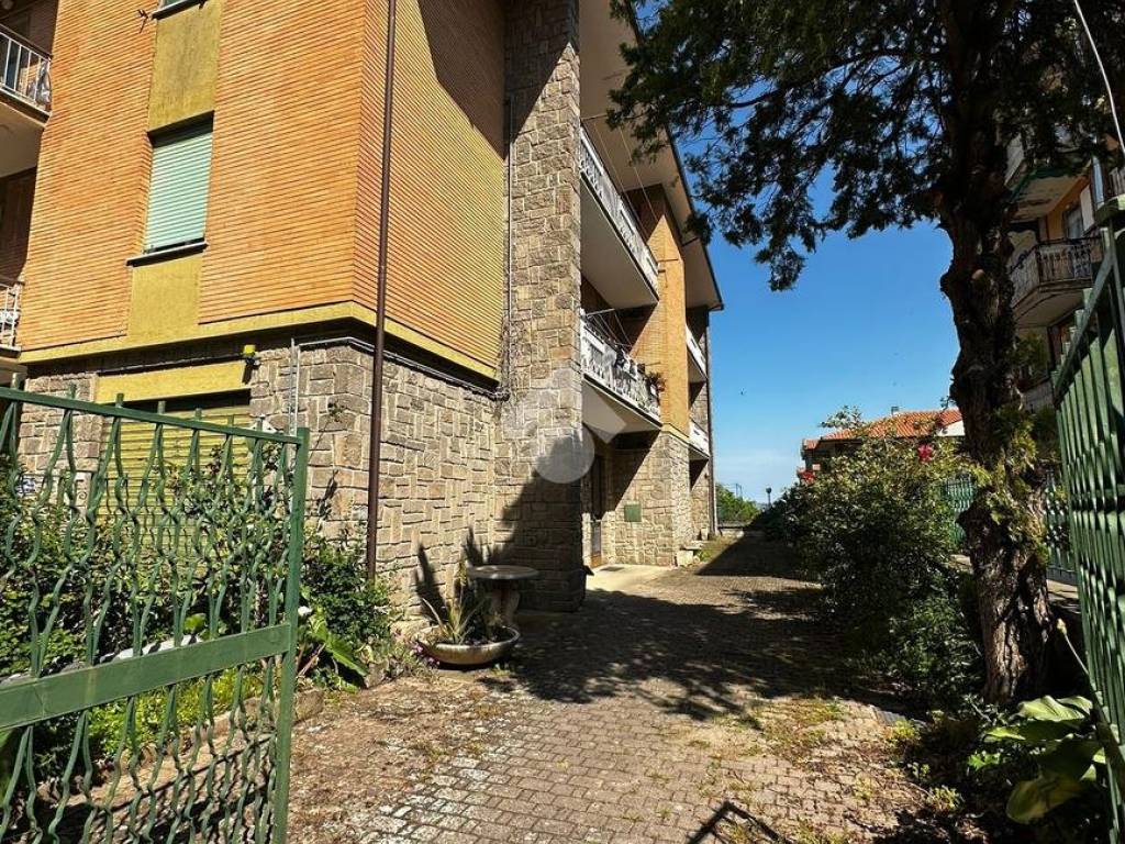 Appartamento a Viterbo in Via Gian Lorenzo Bernini, 14 - Foto 3