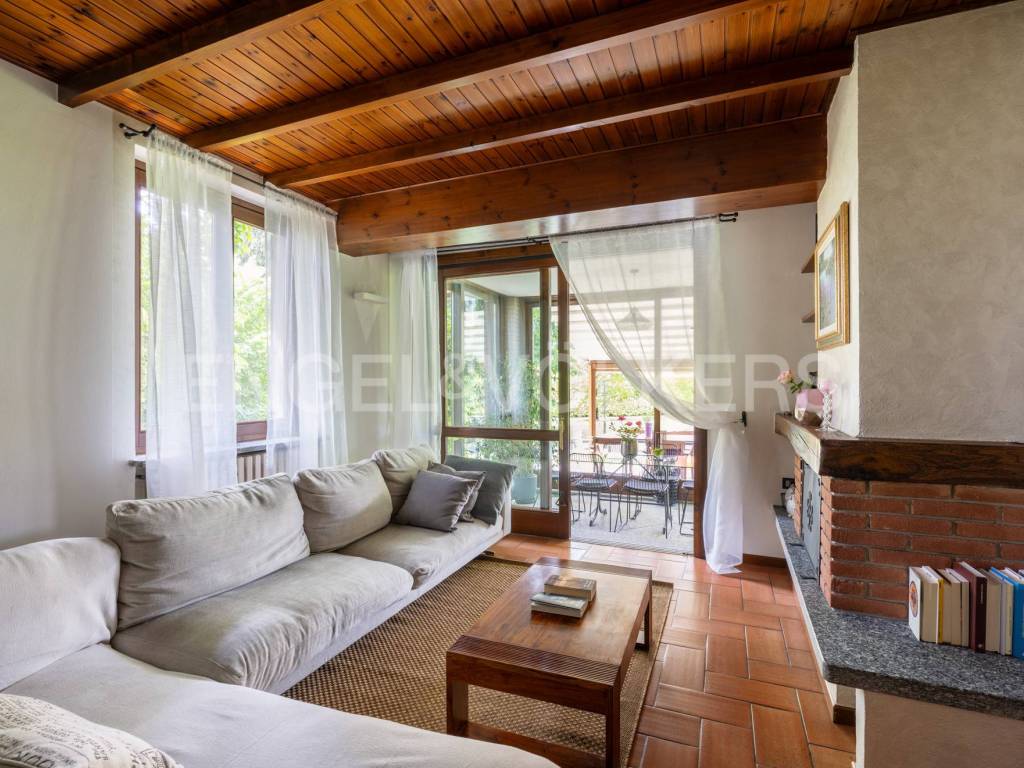 Villa a Besozzo in Via Pasubio, 8 - Foto 4