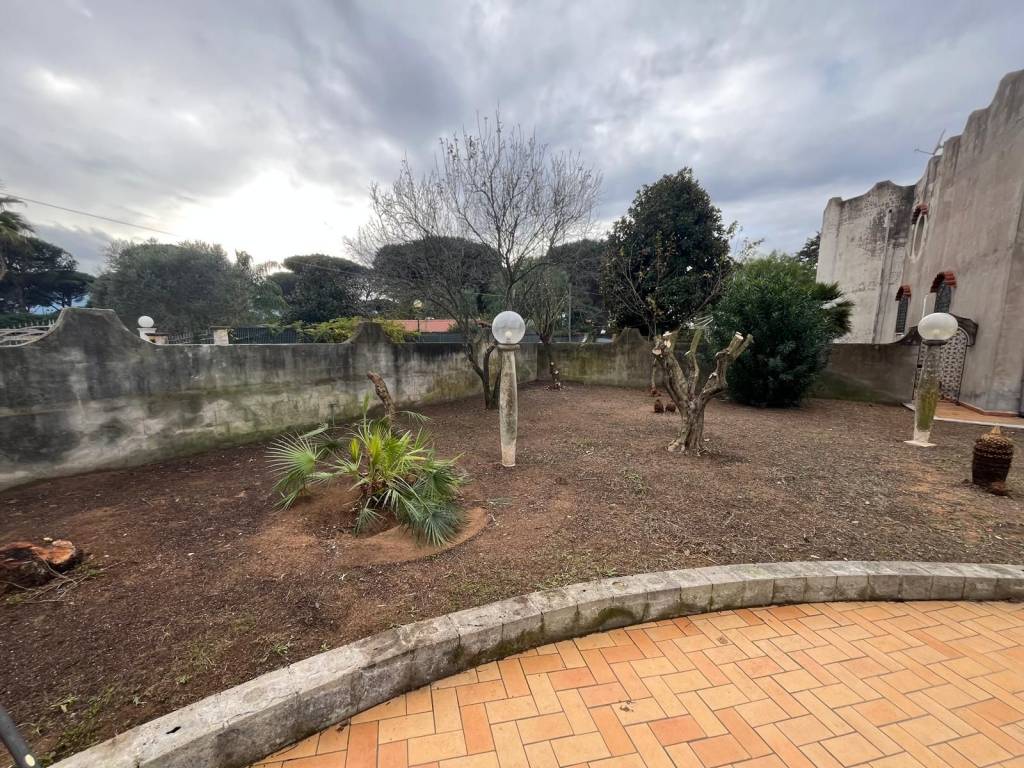 Attico / mansarda a San felice circeo in Via Migliara 58 - Foto 3