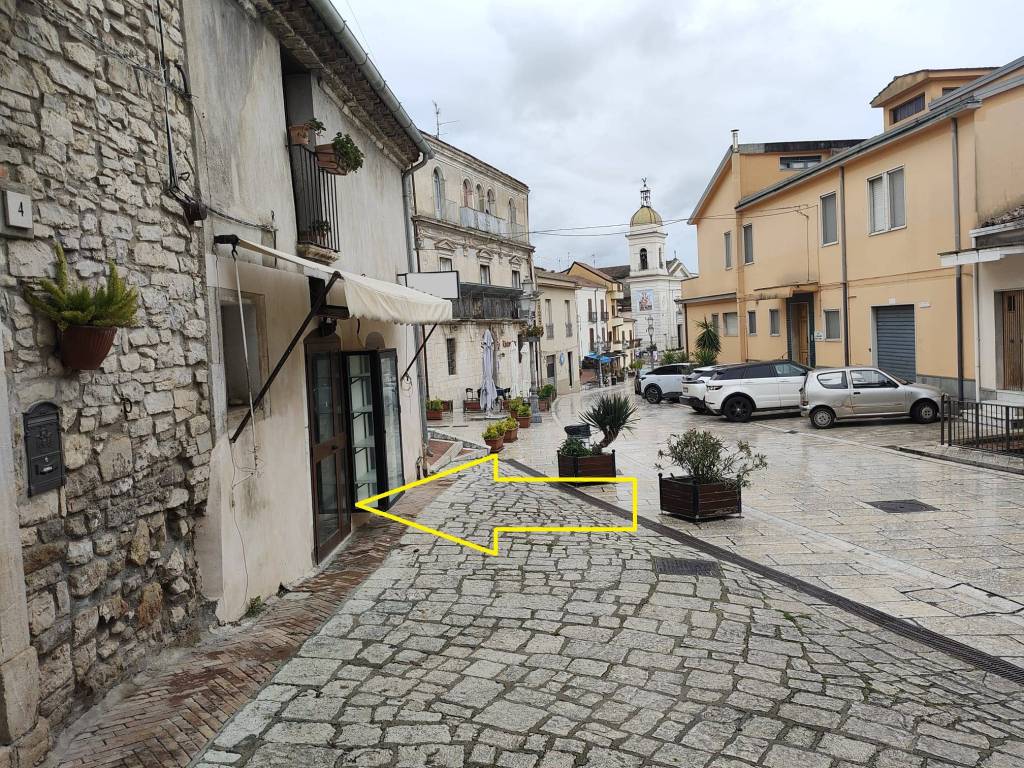 Immobile a Pietrelcina in Piazza Santissima Annunziata, 4 - Foto 2