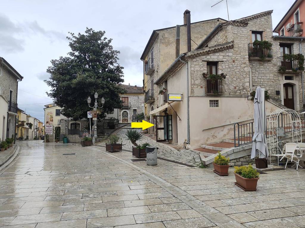 Immobile a Pietrelcina in Piazza Santissima Annunziata, 4 - Foto 3