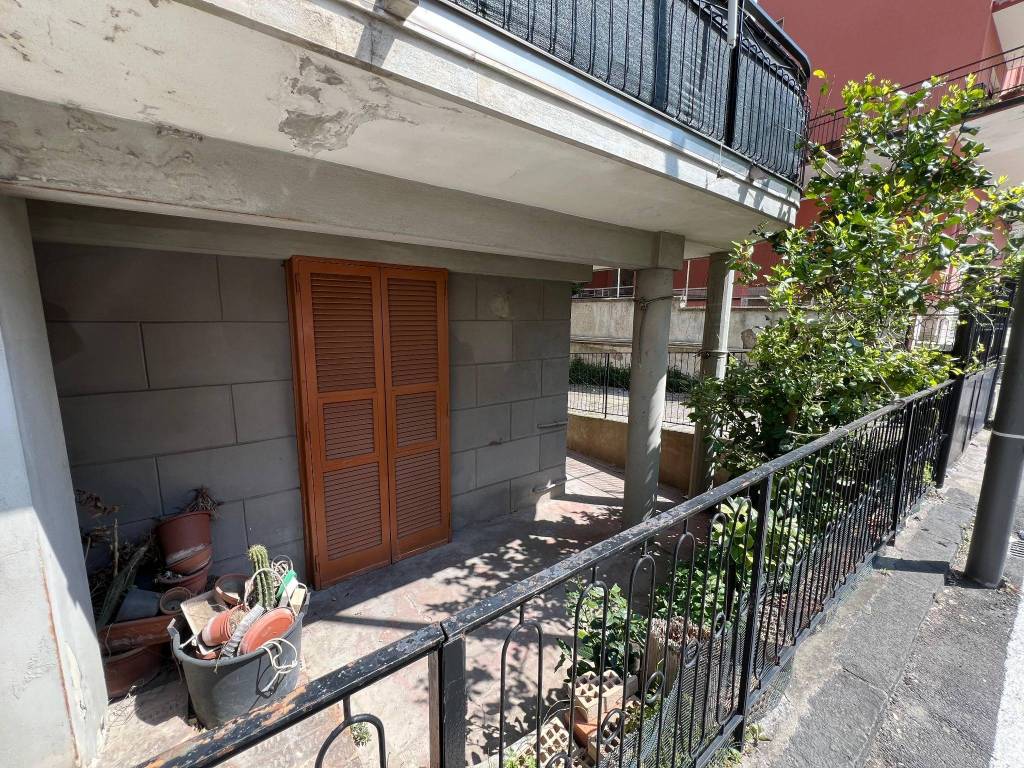 Appartamento a Roccapiemonte in Piazza G. Amendola, 5 - Foto 3