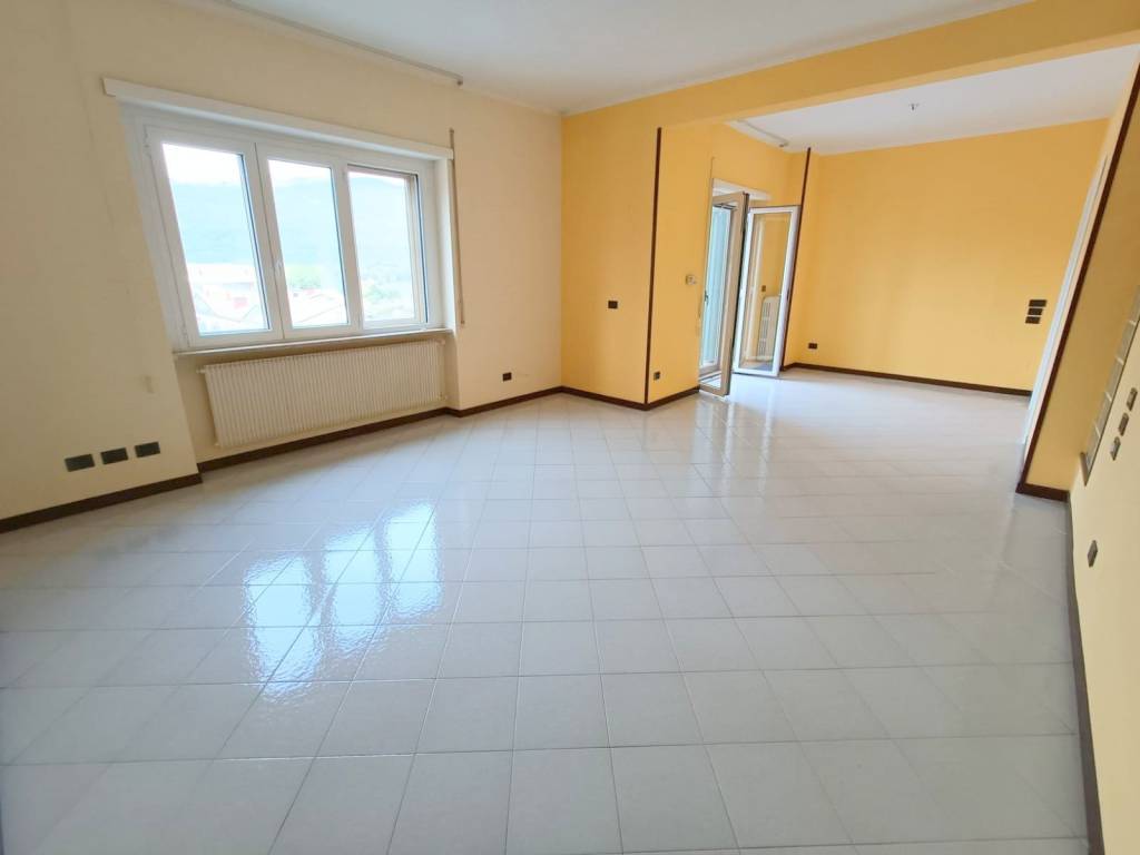Appartamento a Isernia in Viale Pentri, 32 - Foto 2