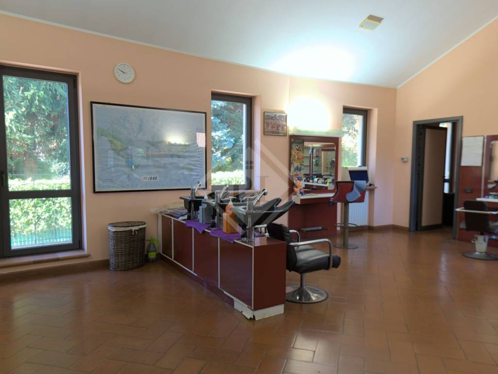 Immobile a Travedona-monate - Foto 3