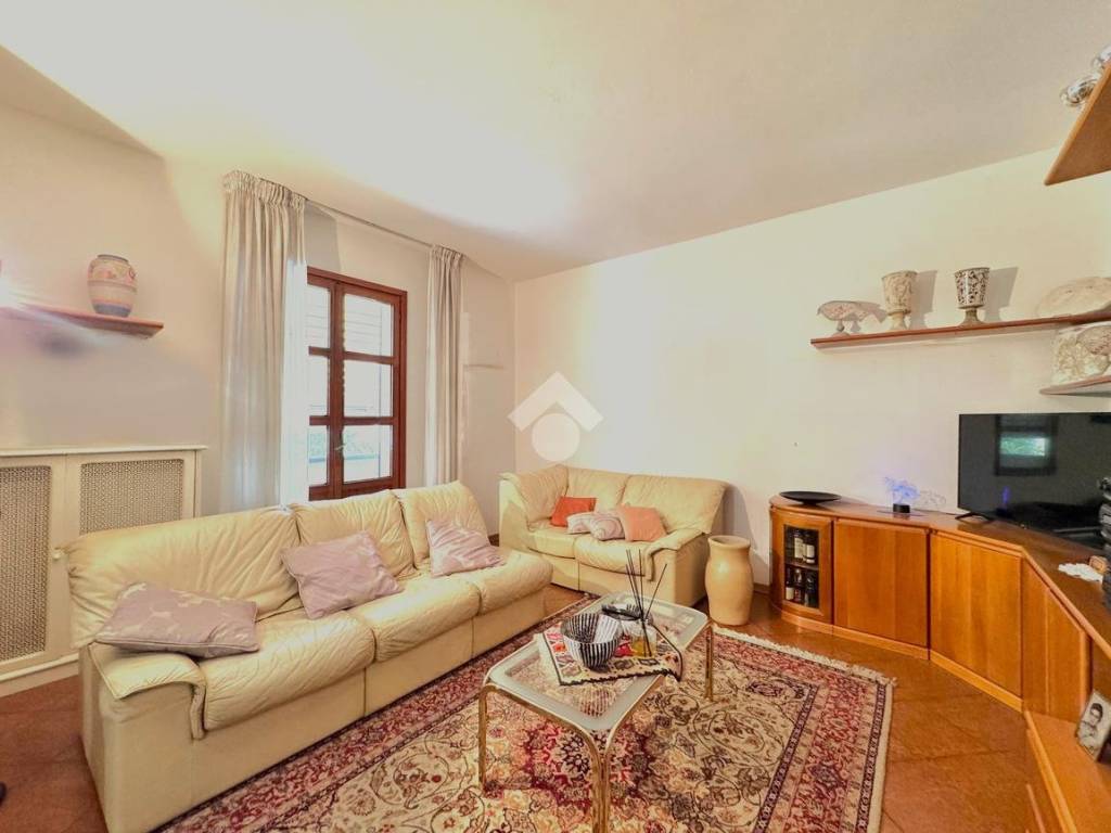 Villa a Montemurlo in Via Tiepolo, 1 - Foto 2