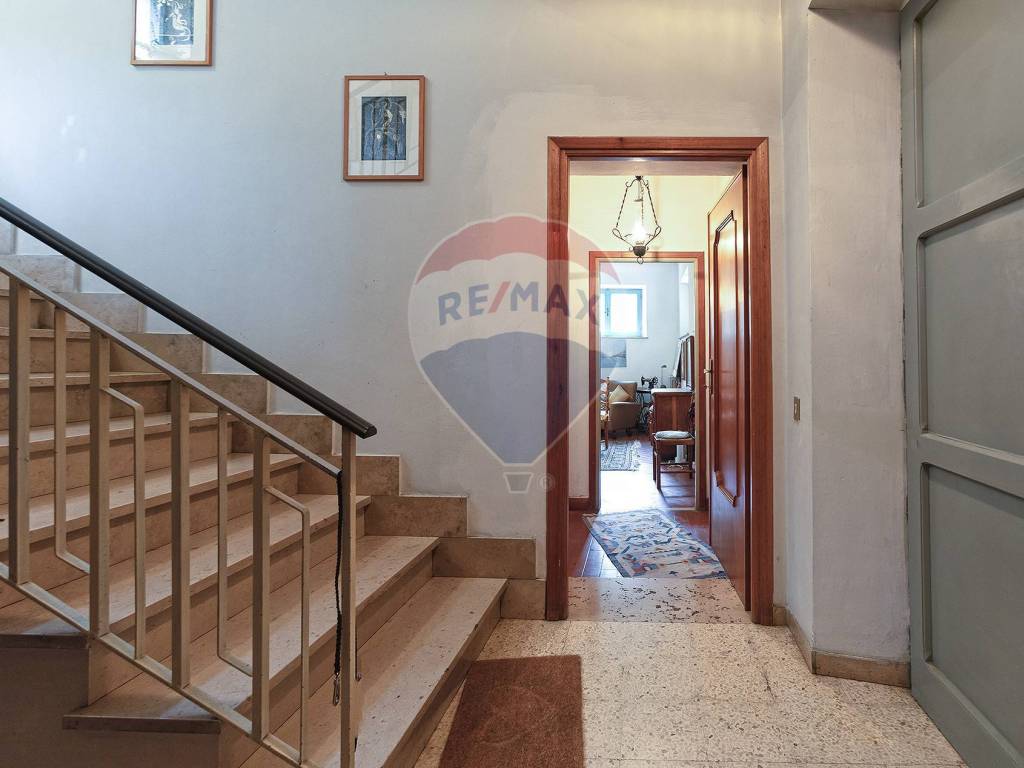 Casa indipendente a Montefiascone in Via Paternocchio, 25 - Foto 3
