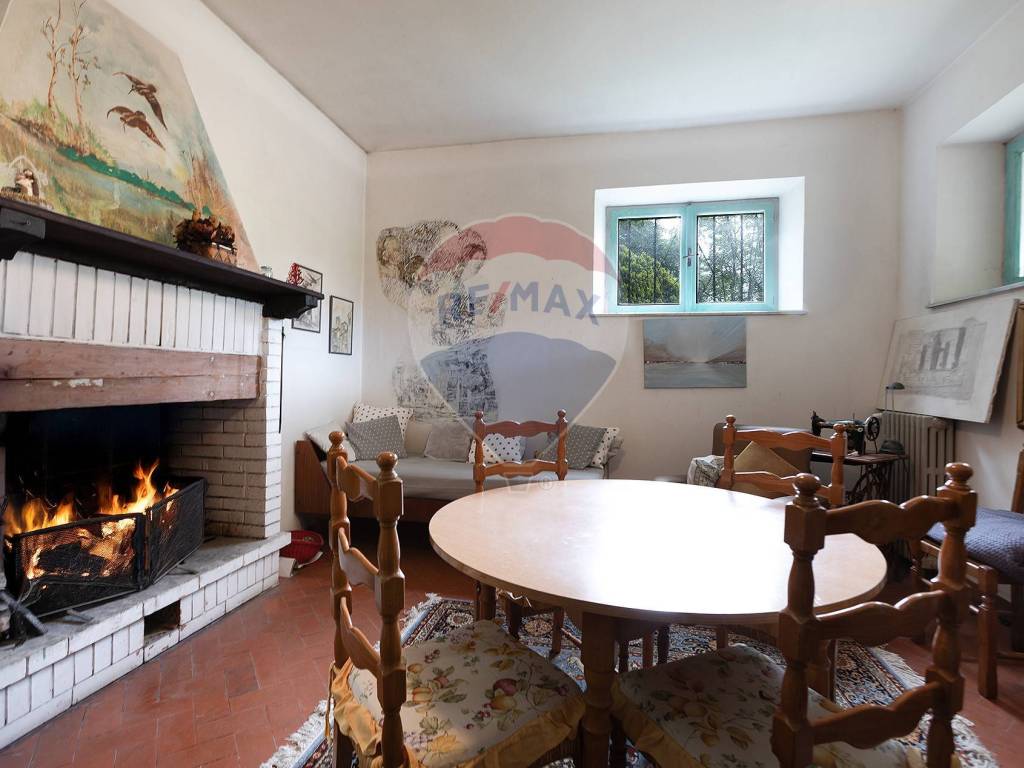 Casa indipendente a Montefiascone in Via Paternocchio, 25 - Foto 4