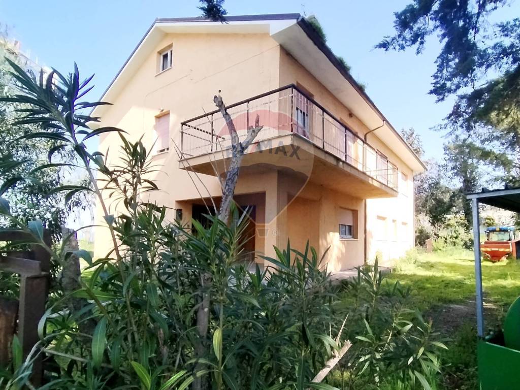 Villa a Falconara marittima - Foto 3