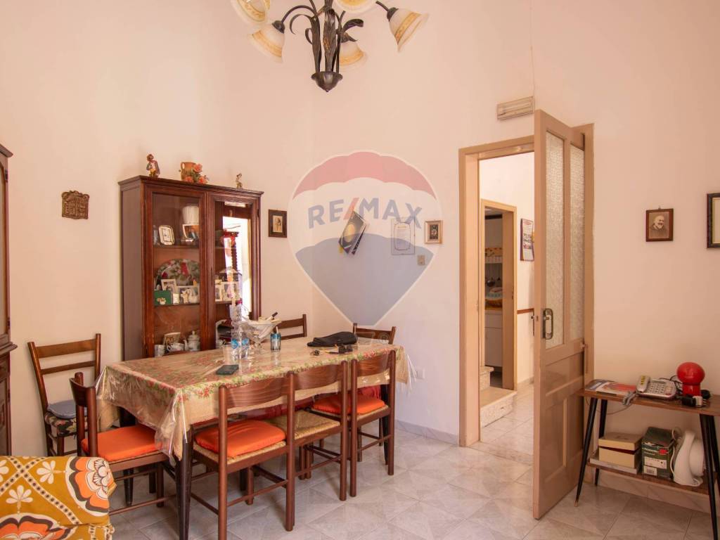Casa indipendente a Avola in Via Guido Baccelli, 2 - Foto 5