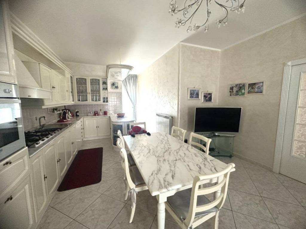 Appartamento a Lamezia terme in Via Enrico Toti, 15 - Foto 2