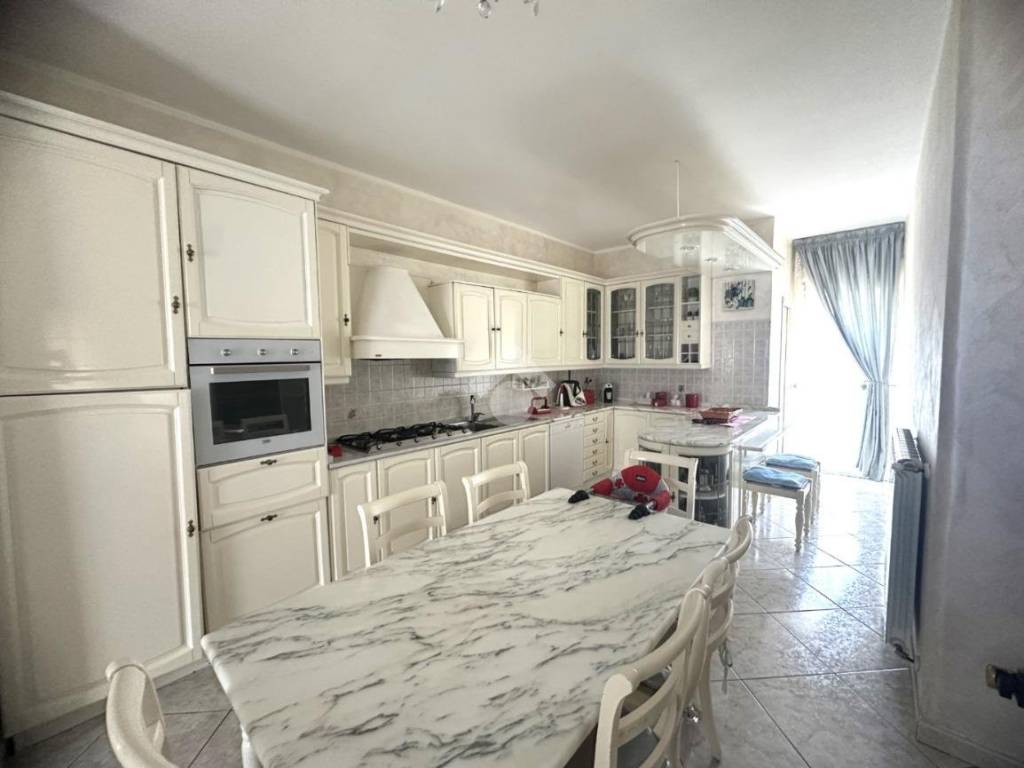 Appartamento a Lamezia terme in Via Enrico Toti, 15 - Foto 3