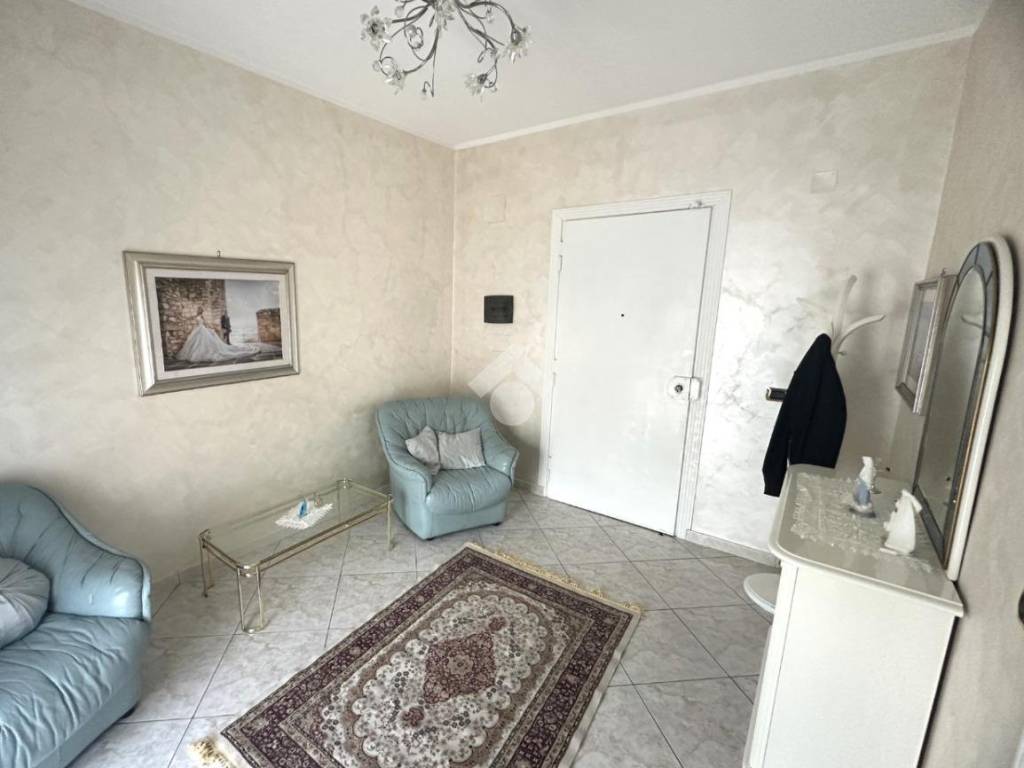 Appartamento a Lamezia terme in Via Enrico Toti, 15 - Foto 5