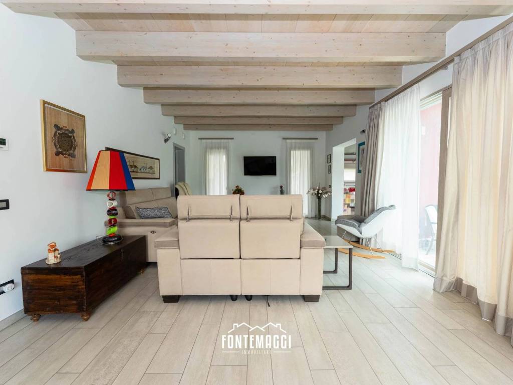 Villa a Cagli in Via Luigi Pirandello - Foto 5