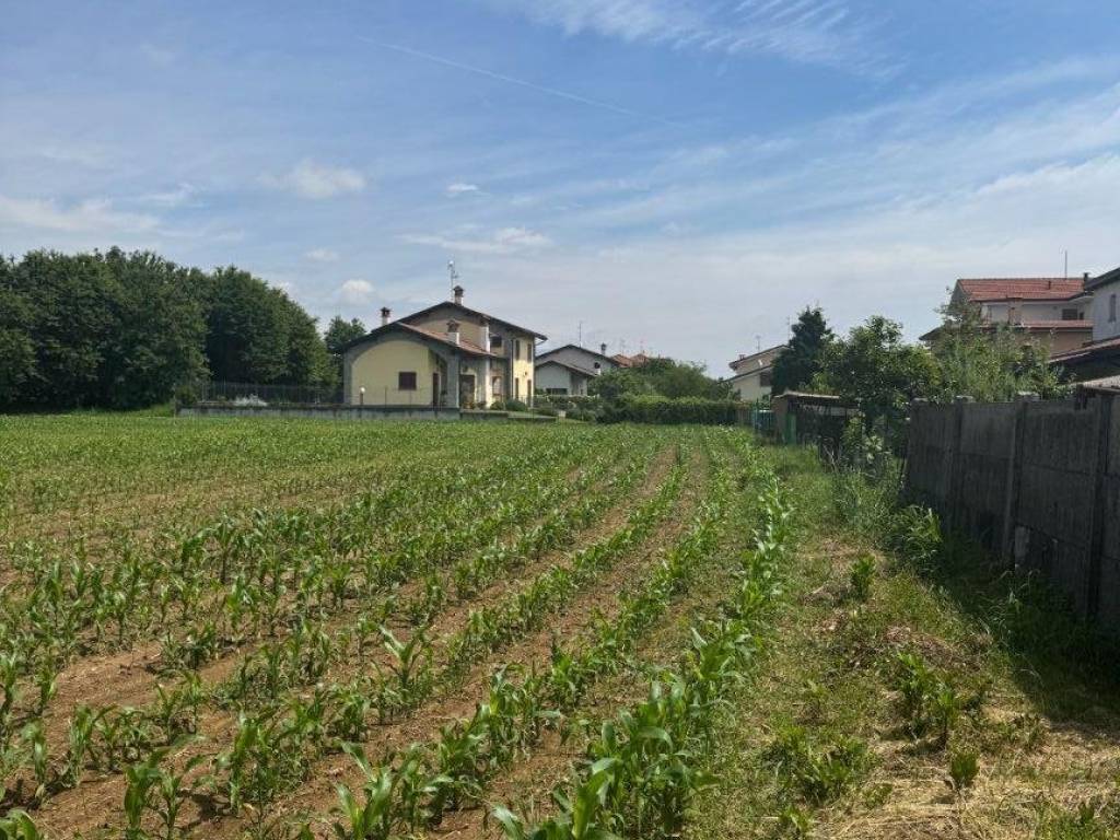 Terreno a Casatenovo in Via Ugo Foscolo, 24 - Foto 4