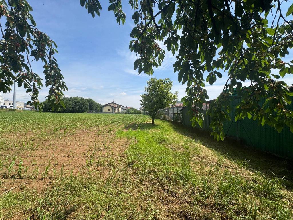 Terreno a Casatenovo in Via Ugo Foscolo, 24 - Foto 5